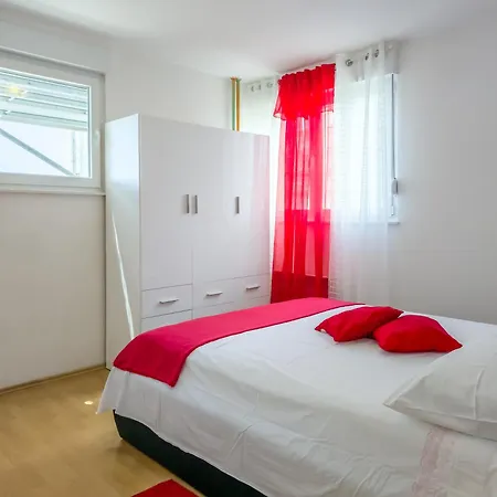 Andrej Apartment